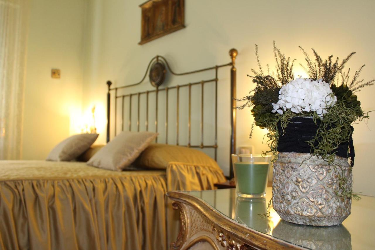 시비타노바 마르셰 Tres Chic B&B 외부 사진